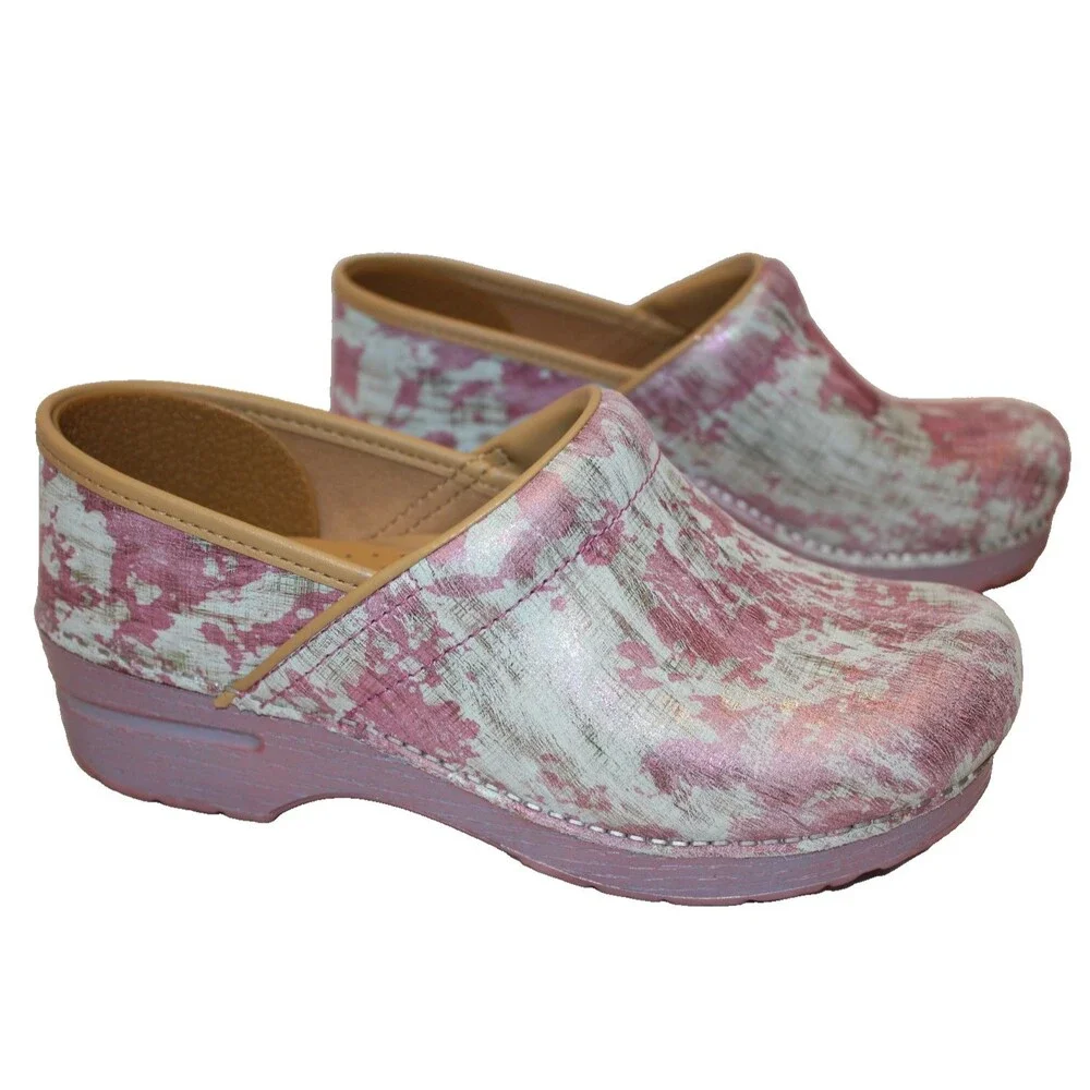 DANSKO WOMEN'S PROFESSIONAL SLIP ON METALLIC CLOGS WIDE NIB PINK - Picture 2 of 8